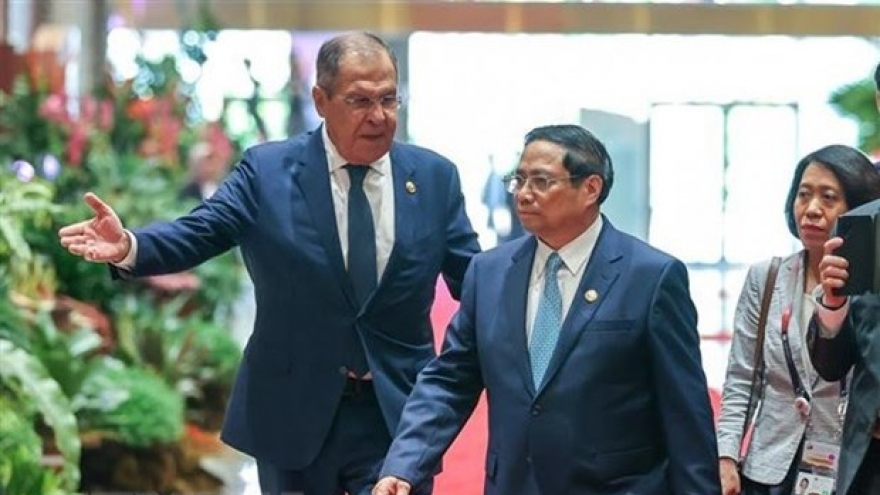 Prime Minister meets Russian Foreign Minister in Indonesia